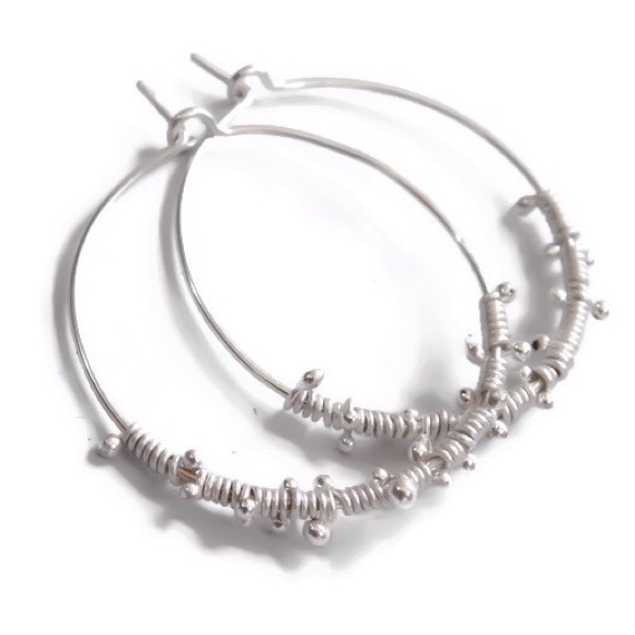 925 Sterling Silver Wire Wrapped Dew Drop Beaded Medium Sized Hoop Earrings - Picture 3 of 8
